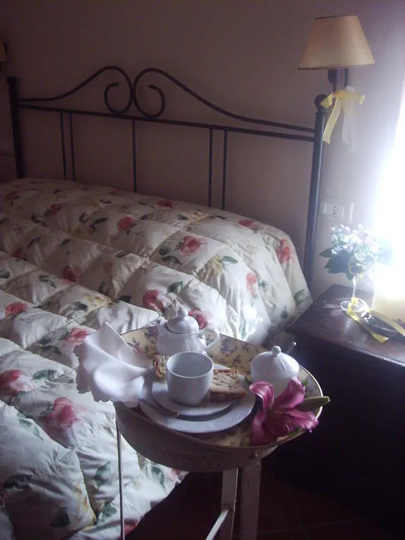 Gli Ulivi Bed & Breakfast Fosdinovo Italy